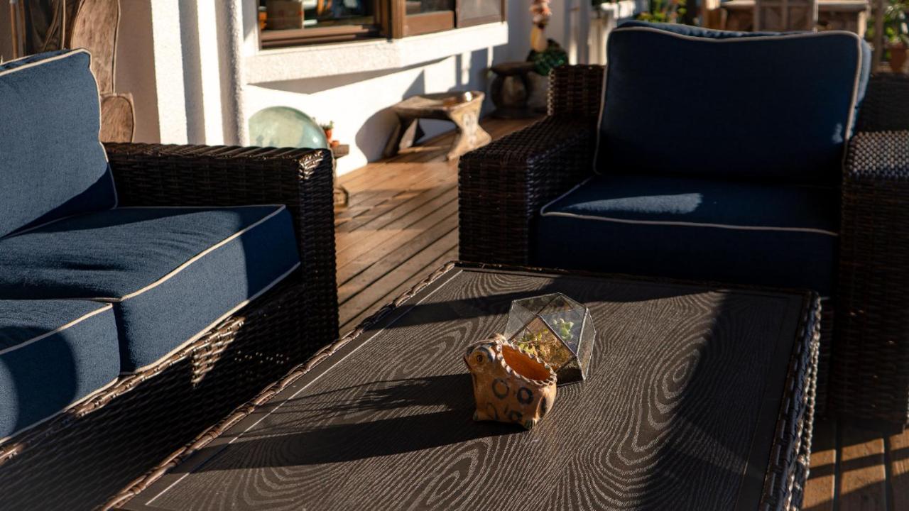 Sunset Beach House Onna Exterior foto